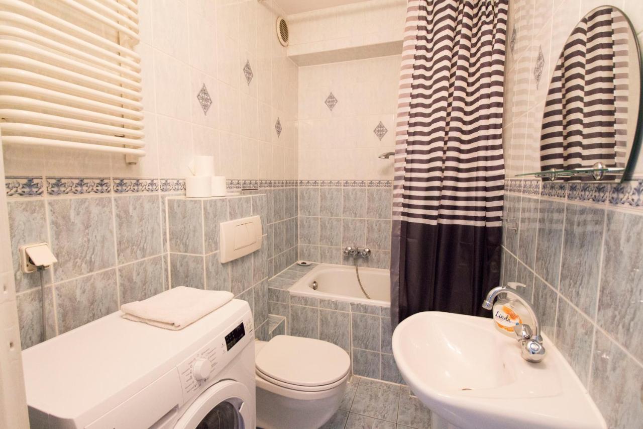 Lucky Apartaments Old Town -Economy Wrocław Dış mekan fotoğraf
