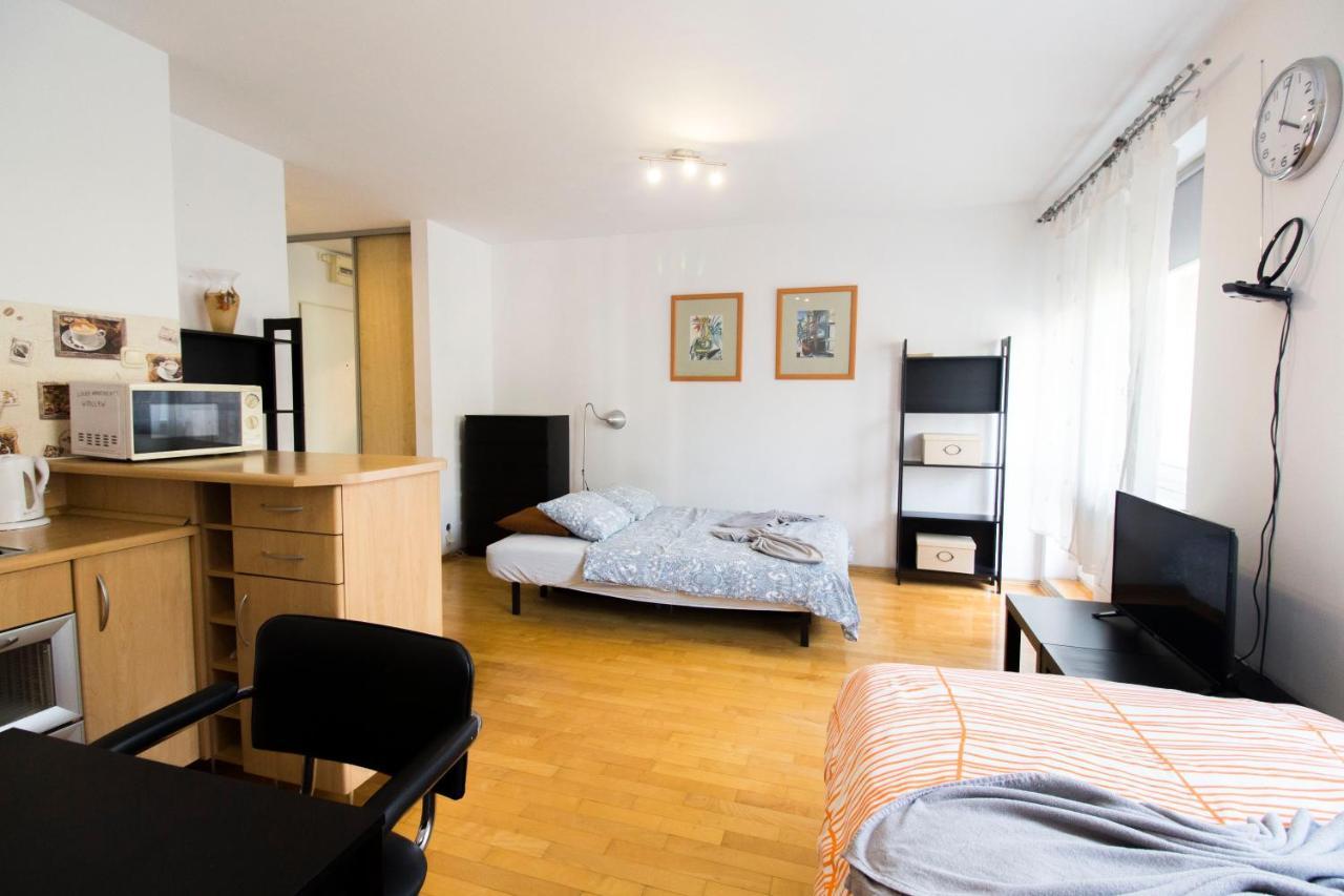 Lucky Apartaments Old Town -Economy Wrocław Dış mekan fotoğraf